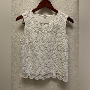 Uniqlo white lace top